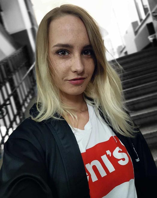 Deutsche teenager nackt selfies